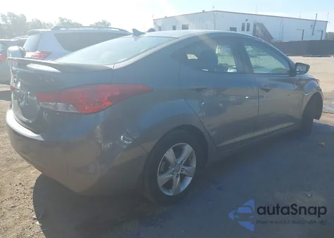 2013 Hyundai Elantra Gls z USA, uszkodzony, nr VIN 5NPDH4AE4DH390816